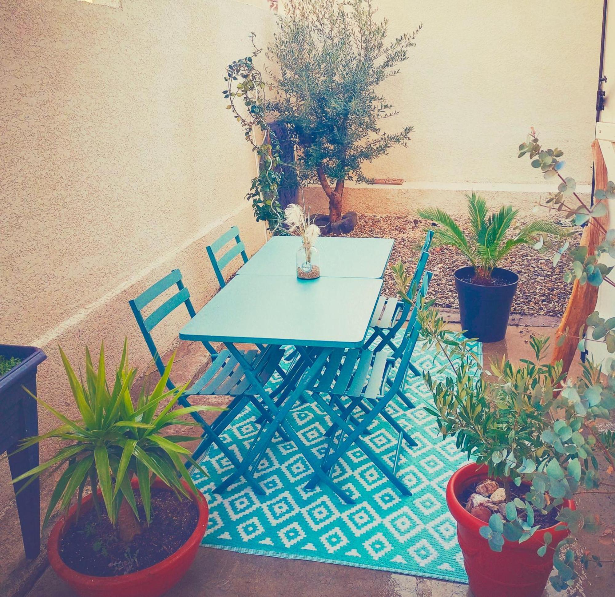 Lamarobile Avec Jardin Et Terrasse Proche Des Grands Buffets, Du Centre Et De La Gare